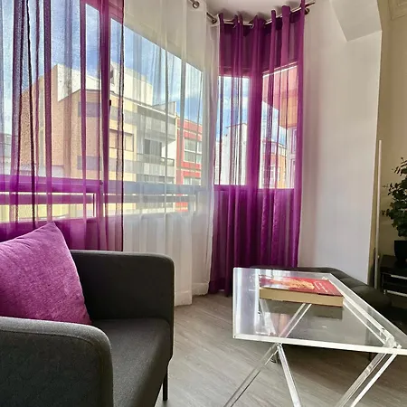 Hostiguest Coliving Leon Y Castillo Guest house