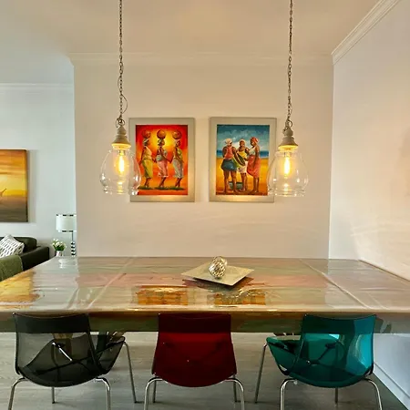 Hostiguest Coliving Leon Y Castillo Guest house Las Palmas de Gran Canaria