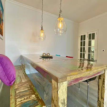 Hostiguest Coliving Leon Y Castillo Guest house Las Palmas de Gran Canaria